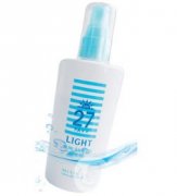 三角涂抹防曬法與轉(zhuǎn)舌頭法：阻止面部衰老的簡(jiǎn)捷護(hù)理法