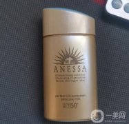 防曬升級(jí)大比拼：安耐曬與怡麗絲爾的全面升級(jí)解析