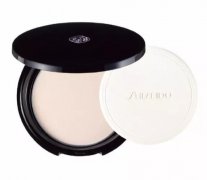 肖戰(zhàn)哥哥的美麗法寶大揭秘：從護(hù)膚到彩妝，全方位解析