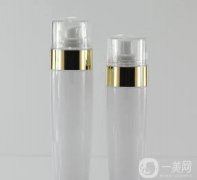 飛機(jī)上禁止攜帶的化妝品指南