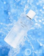 化妝水：肌膚的貼心守護(hù)者