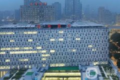 南京市鼓樓醫(yī)院口腔科怎么樣？醫(yī)生推薦技術(shù)好的、種植牙價(jià)格不貴的！