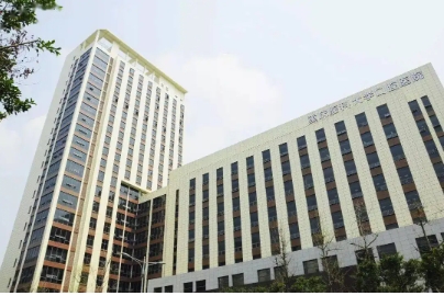 重慶口腔頜面外科哪個(gè)醫(yī)院好？醫(yī)科大附院、美奧、牙博士上榜！口碑醫(yī)院，任